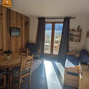 4 Couchages ,plein Sud Calme Les Deux Alpes